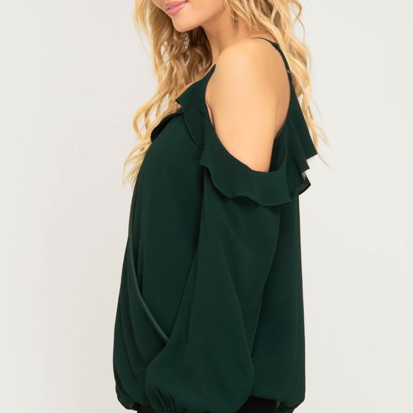 LONG SLEEVE COLD SHOULDER SURPLICE WOVEN TOP - Picture 2 of 4